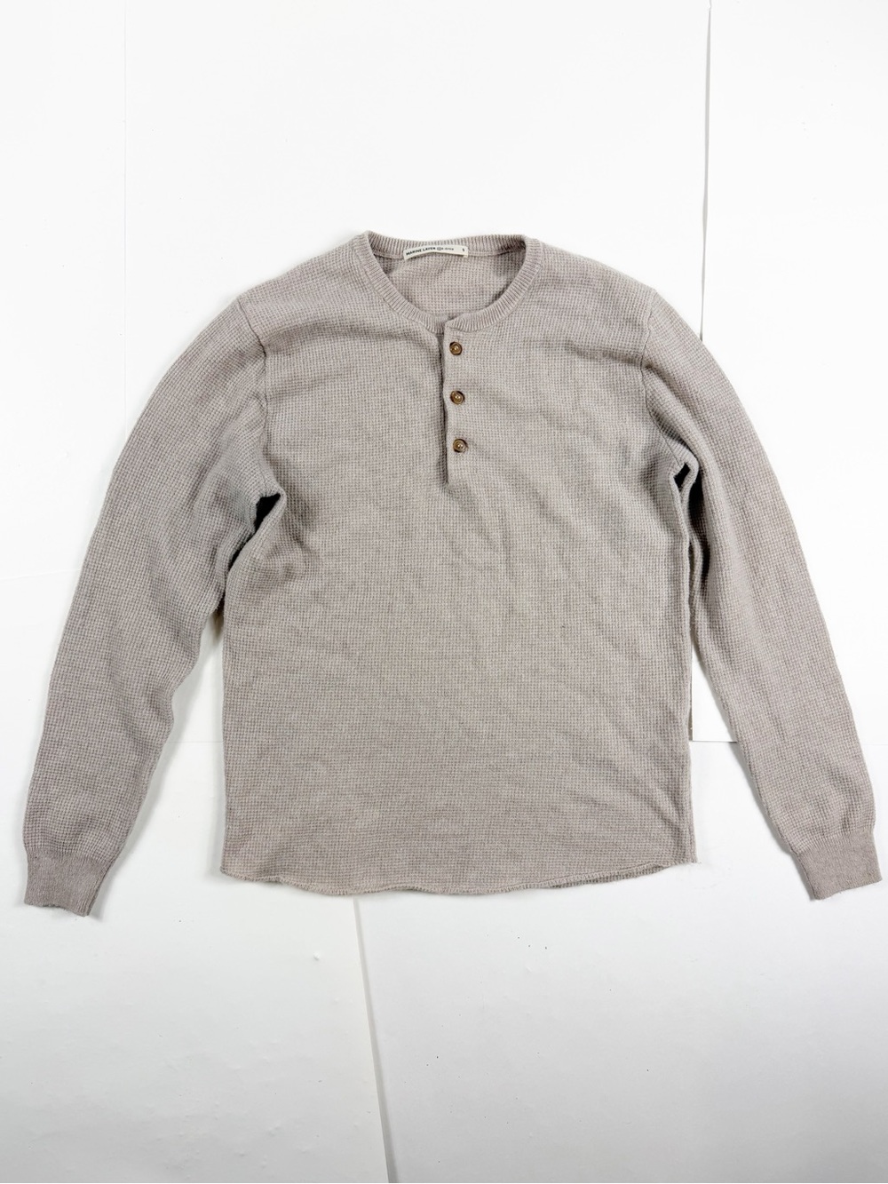 Marine Layer Long-Sleeve Henley Knit Sweater in Light Taupe Merino wool Small